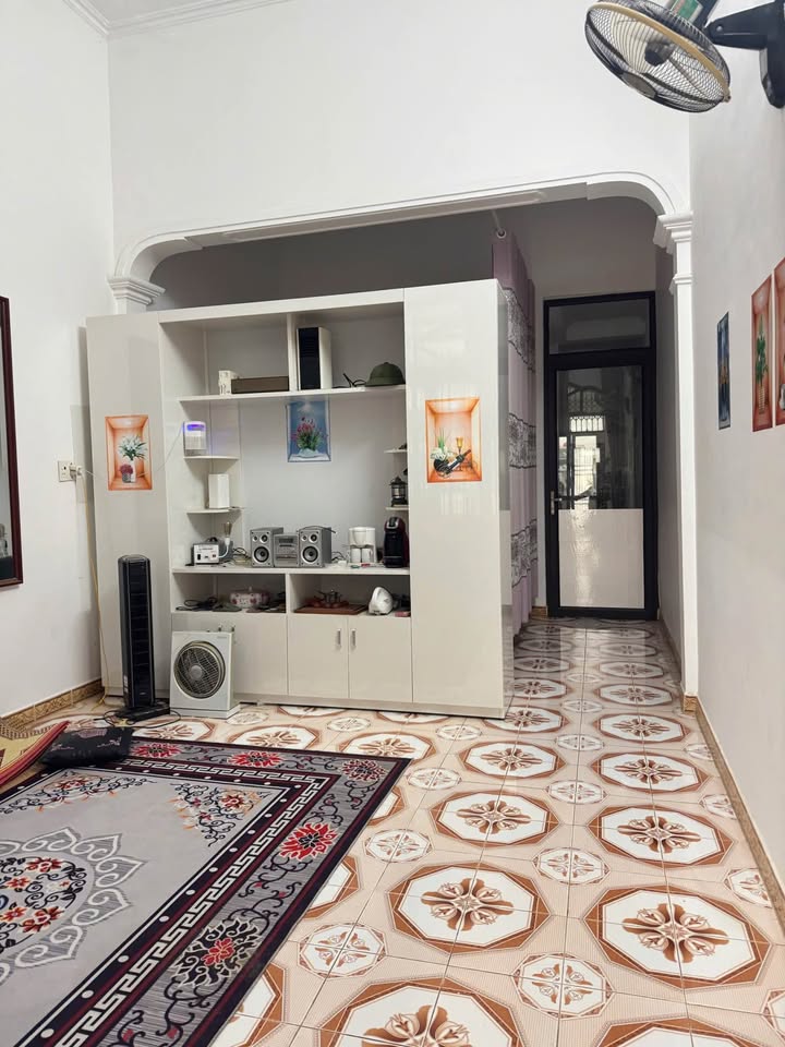 Bán nhà mặt tiền đường Lê Đức Thọ, Quận Cầu Giấy, 68m² - Đầu tư sinh lời cao!