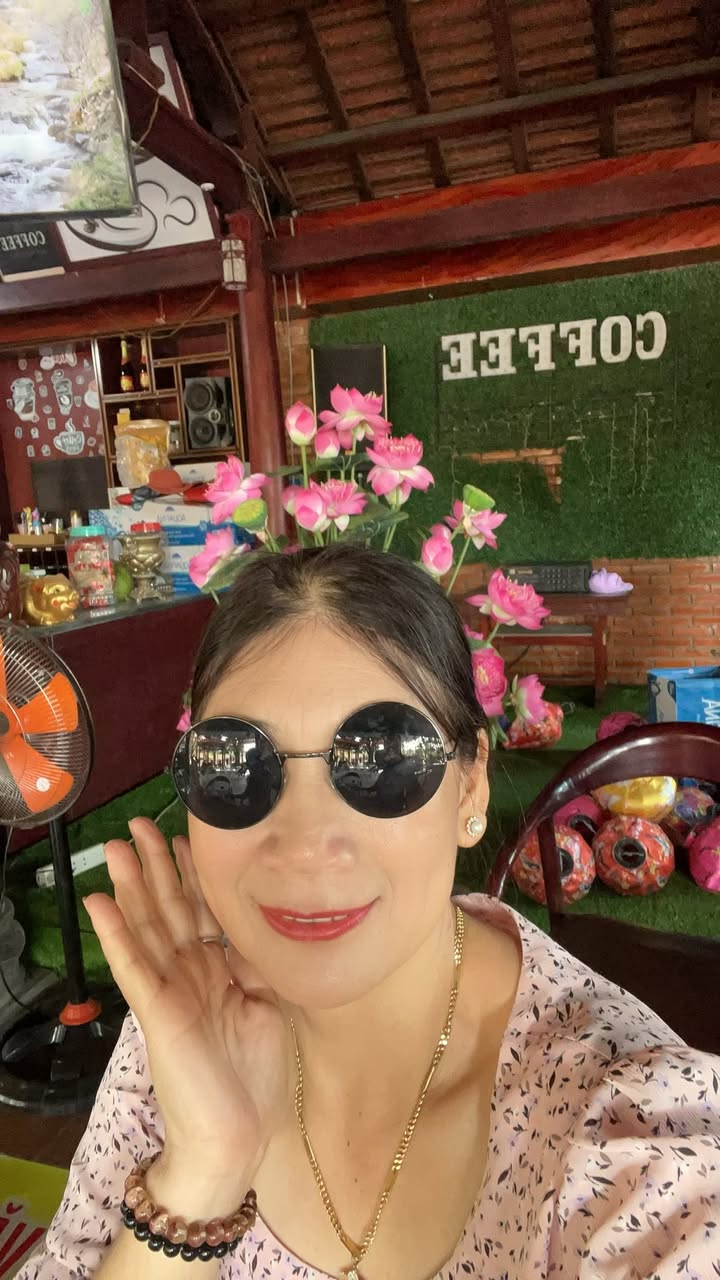 Nhà phố Phường Mỹ Phước, Bến Cát 100m² giá 2.3 tỷ - Đường thông tứ phía