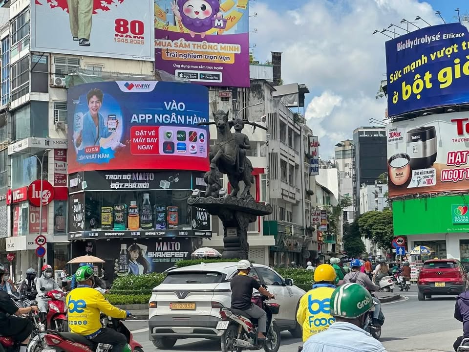 Nhà phố cho thuê tại Bến Thành, Quận 1, 110m² giá 25 tỷ - Đầu tư sinh lời ngay!