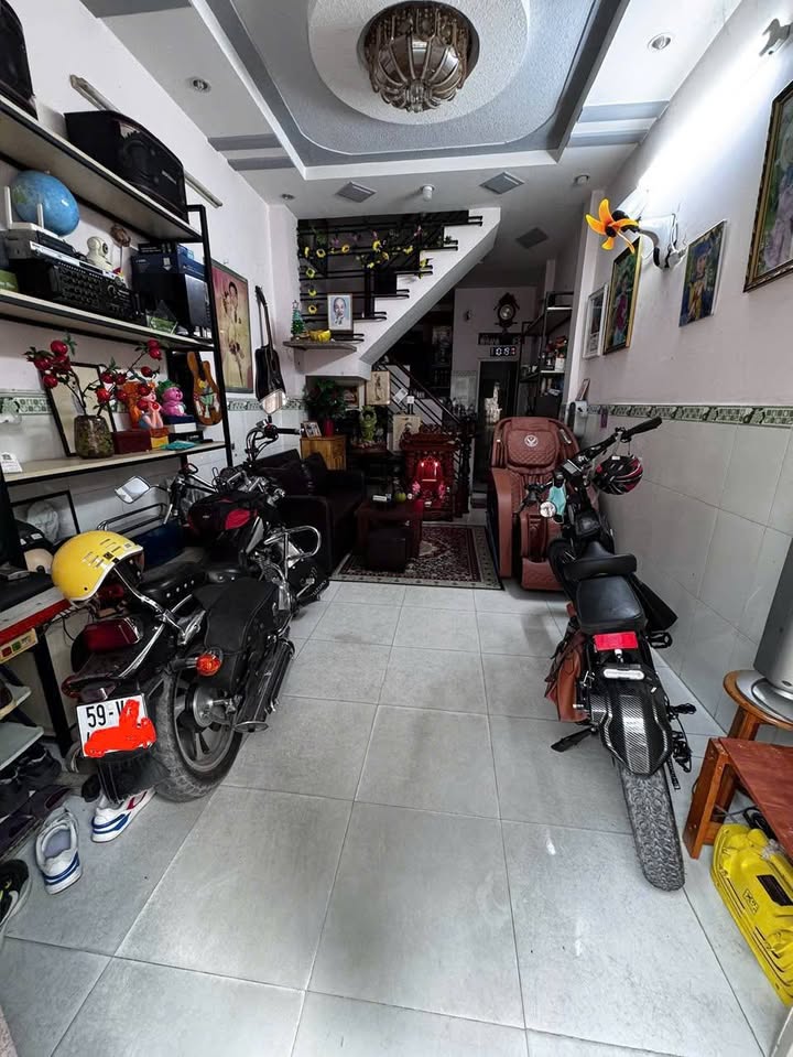 Nhà phố Gò Vấp 33.6m² giá 4.3 tỷ - Sổ hồng chính chủ, hẻm rộng thoáng