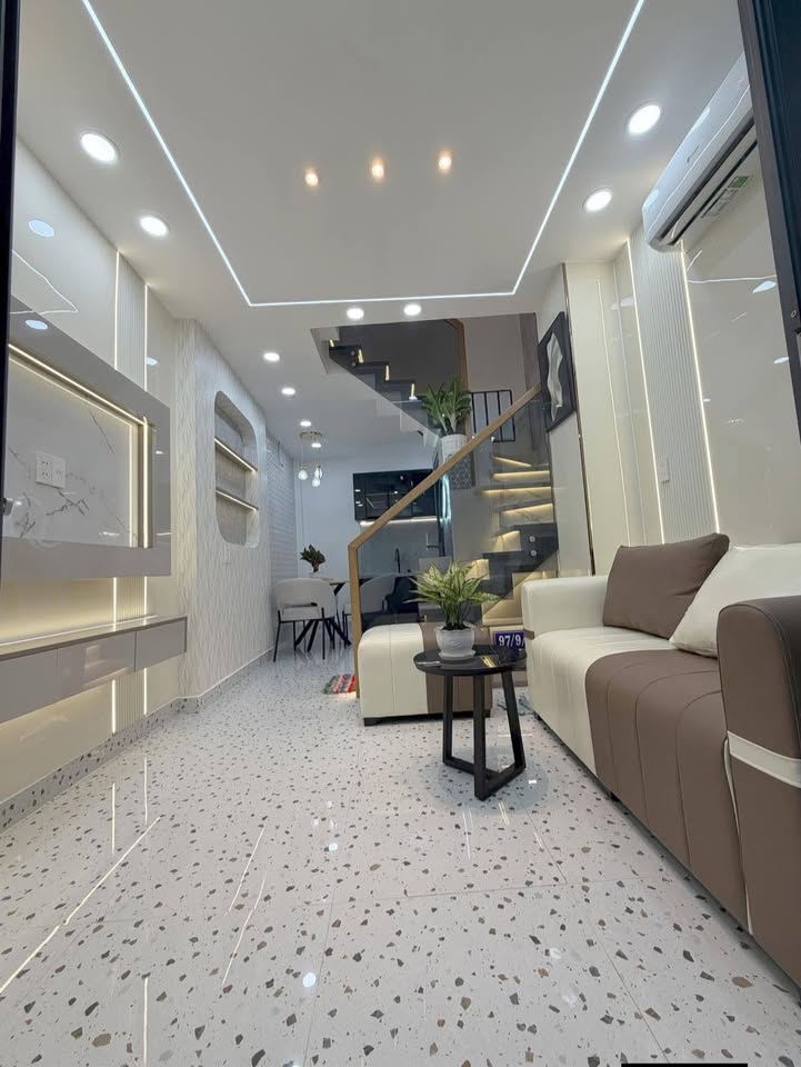 Townhouse 97 Nguyễn Văn Công, Gò Vấp 21m² giá 3.89 tỷ - Nhà mới đẹp, nội thất cao cấp!