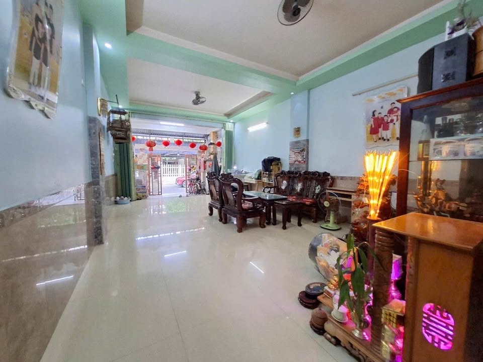 Nhà Mặt Tiền Mạc Đĩnh Chi, Phú Xuân, 122m² giá 5 tỷ - Kinh doanh thuận lợi!