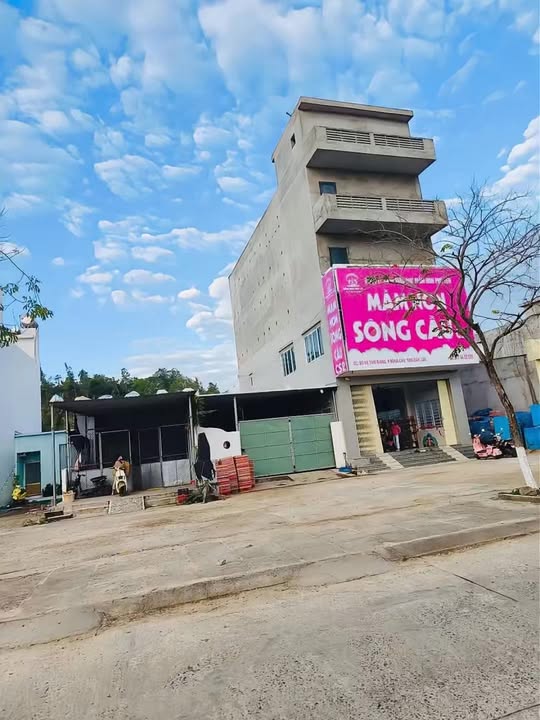 Đất nền Phường Xuân Yên 100m² giá 2.6 tỷ - Sổ hồng riêng, đầu tư an toàn!