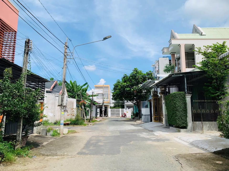 Nhà mặt tiền Phùng Há, Mỹ Tho 100m² giá 1 tỷ - Kinh doanh hiệu quả!