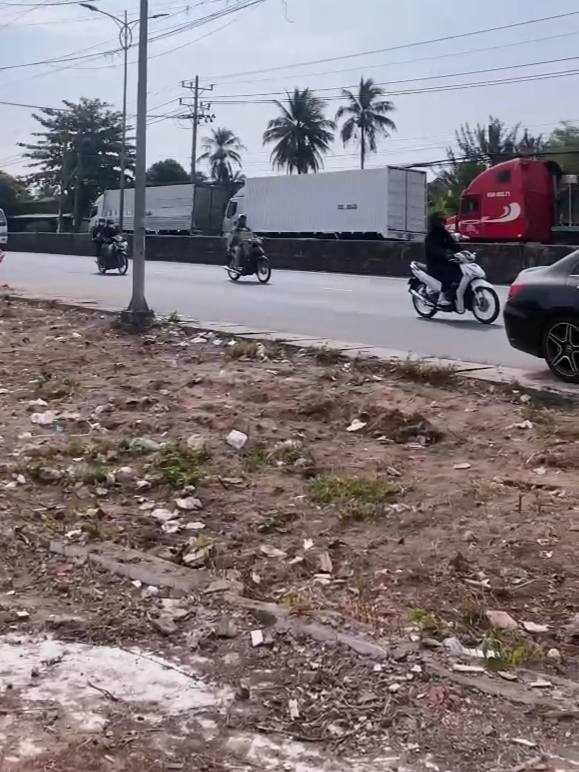 Đất hai mặt tiền Quốc lộ 1A, 1,4 công, giá 75.6 tỷ - Đầu tư sinh lời ngay!