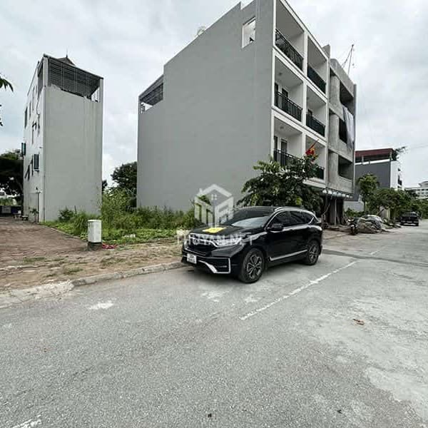 Bán Đất TĐC Trâu Quỳ 98m² - Mặt Tiền Rộng, Kinh Doanh Sầm Uất