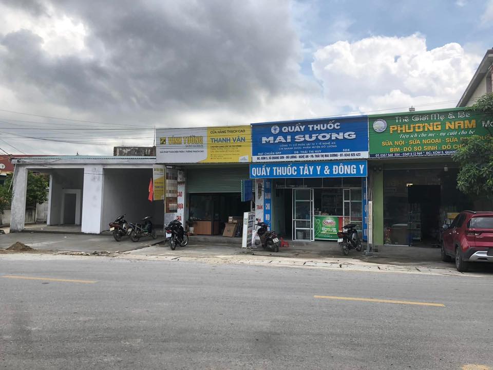 Kiot cho thuê tại Ngã 4 Xã Quang Sơn, Nghệ An - Diện tích linh hoạt cho cửa hàng lớn