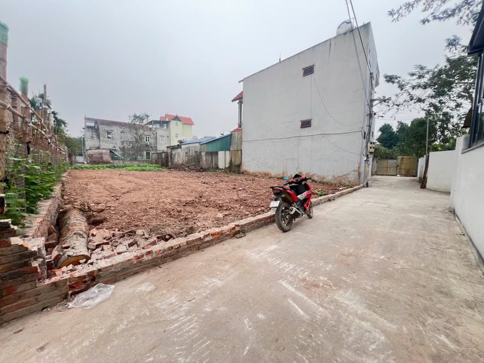 Đất nền Lương Xá - Lam Điền 179.9m² giá 3 tỷ - Cơ hội đầu tư hấp dẫn!