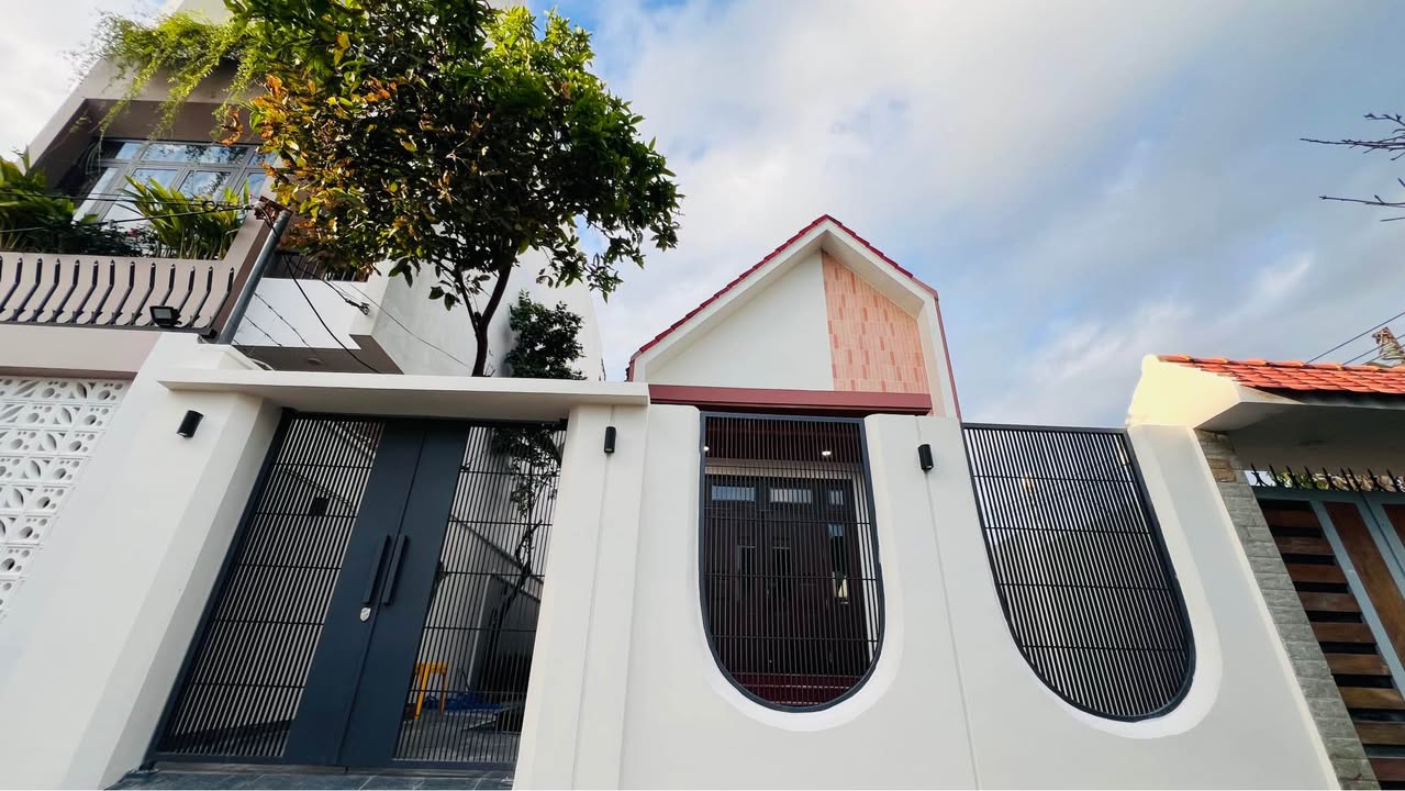 Nhà vườn Phường Vĩnh Điềm Trung 152m² giá 4.8 tỷ - Sẵn sàng vào ở ngay!