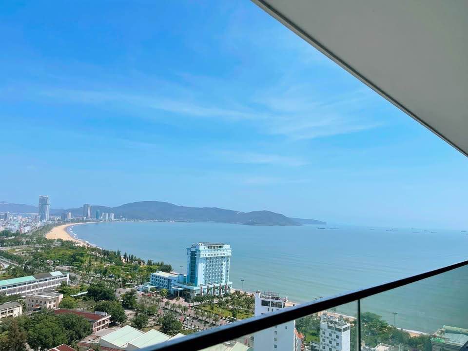 Cho thuê căn hộ FLC Sea Tower Quy Nhơn - View biển, trung tâm