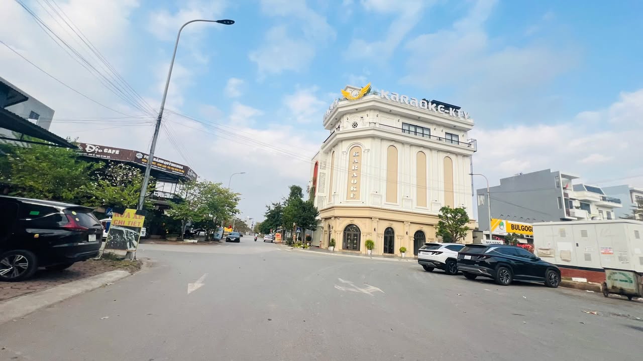 Đất nền Thị trấn Đồi Ngô, Lục Nam, 109m² giá 6 tỷ - Đầu tư sinh lời ngay!