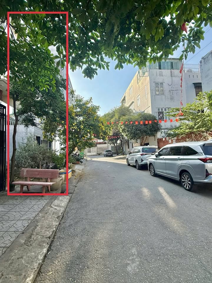 Đất nền Quận 2, 110m² giá 10.5 tỷ - Cơ hội đầu tư hấp dẫn!