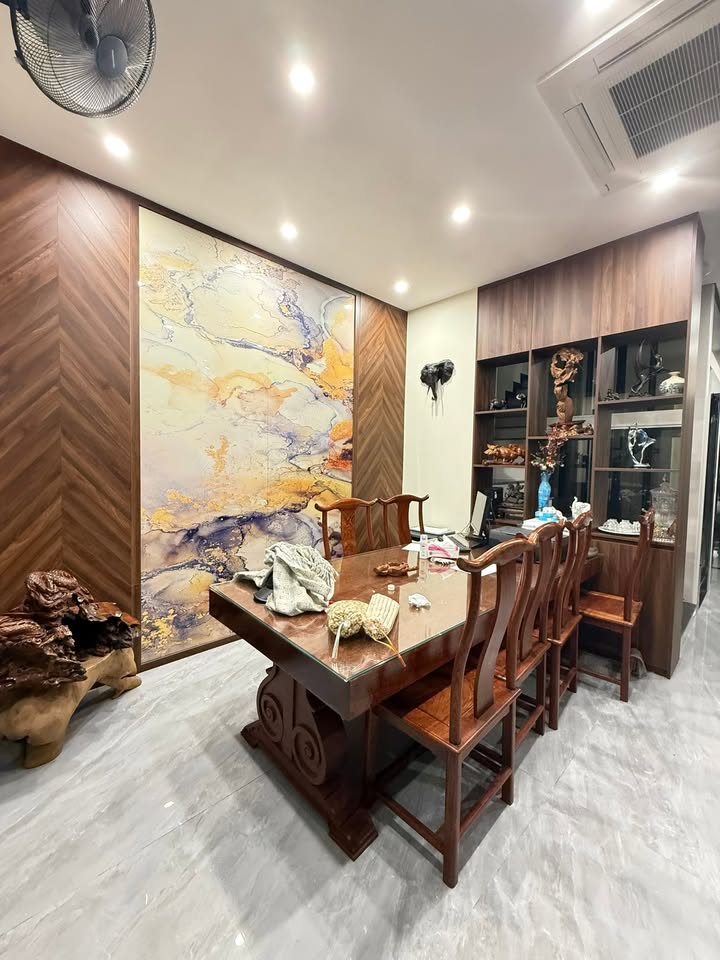 Nhà phố Ngọc Hà, Ba Đình, 85m², giá 27.4 tỷ - Thiết kế cực chất từ gạch nhập khẩu!