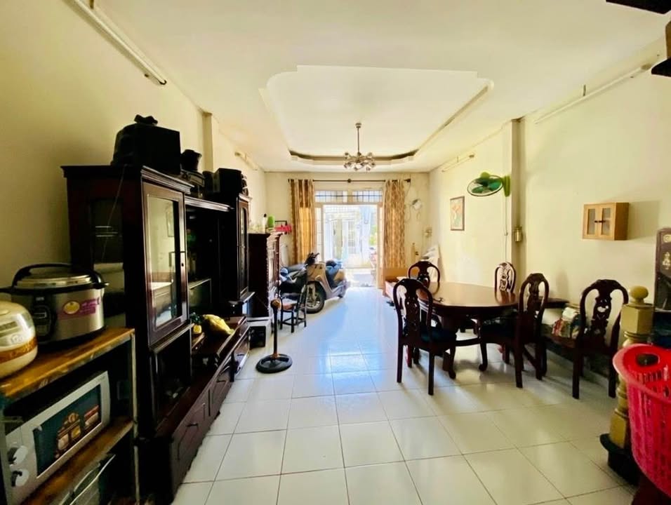 Nhà phố Hiệp Bình Chánh, Thủ Đức 62m² giá 3 tỷ - Nở hậu tài lộc!