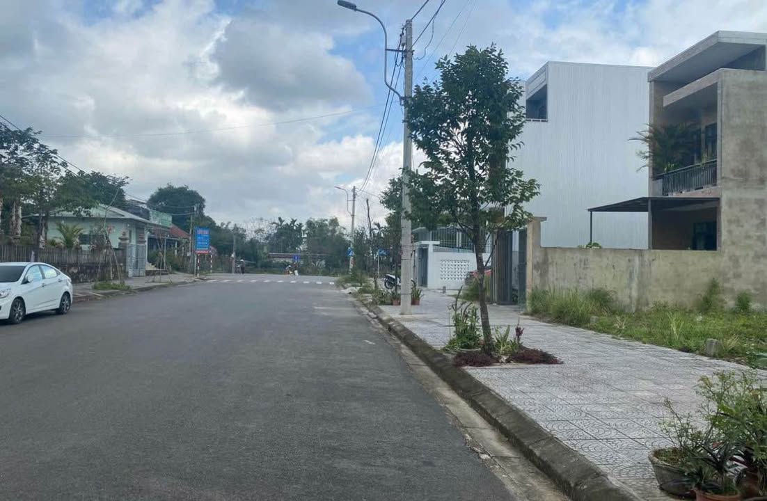 Mặt Tiền 103m² Út Tịch Bàu Vá, Huế - Giá 3.3 Tỷ, Sẵn Sàng Kinh Doanh