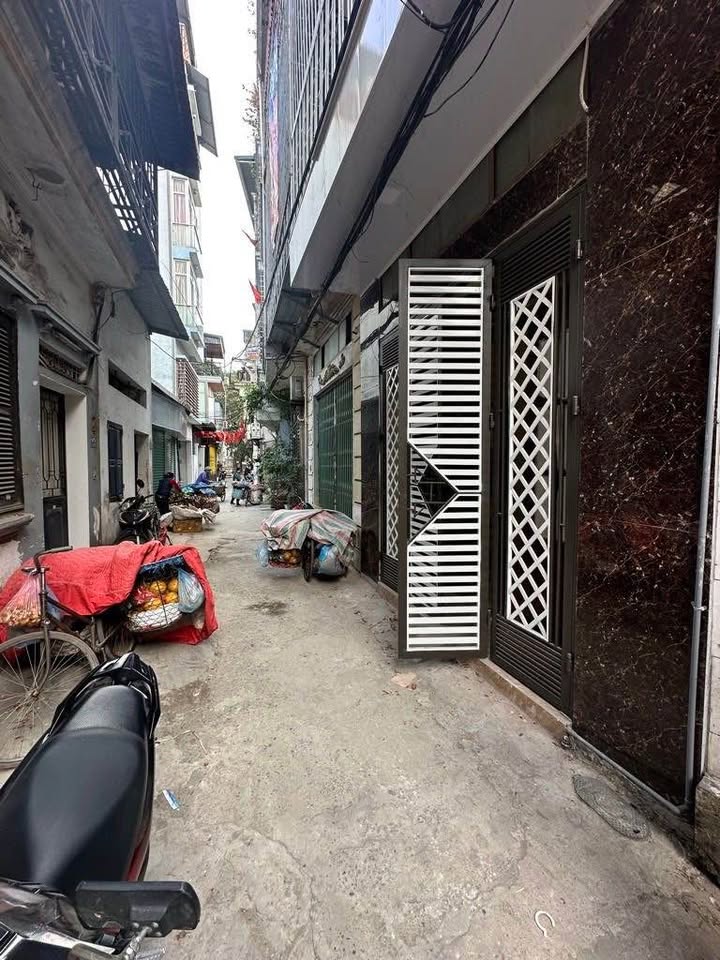 Nhà riêng 3 tầng tại Kim Đồng 35m² giá 4.15 tỷ - Ô tô lùi cửa dễ dàng!