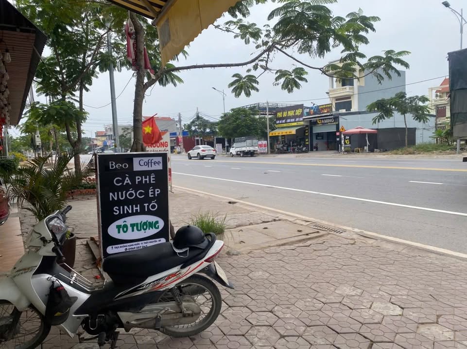 Đất cho thuê mặt tiền đường Máng Nước, 13m² - Cơ hội vàng cho chủ buôn cây cảnh!