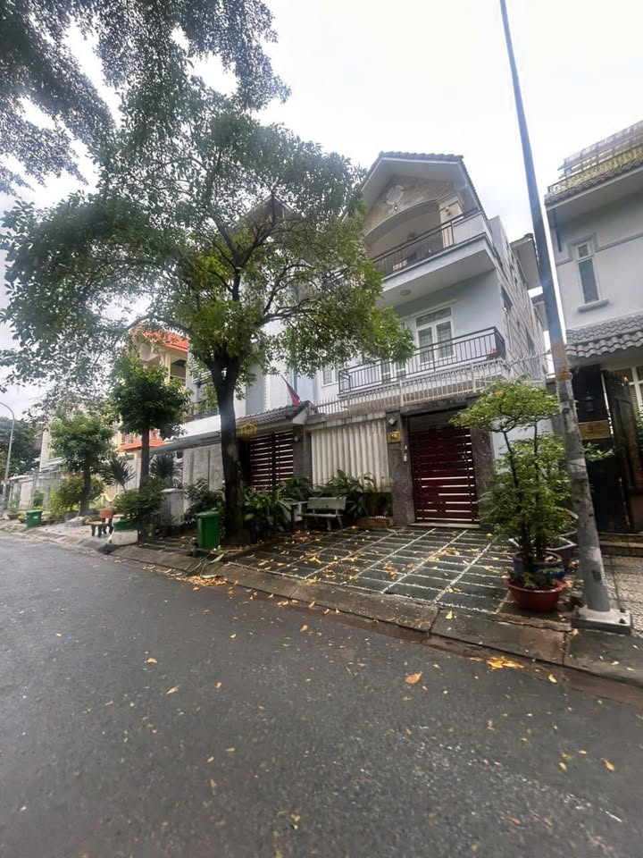 Nhà phố cao cấp tại Đường 28, Phường An Phú, 200m² giá 55 tỷ - Sổ hồng chính chủ, đầu tư sinh lời!