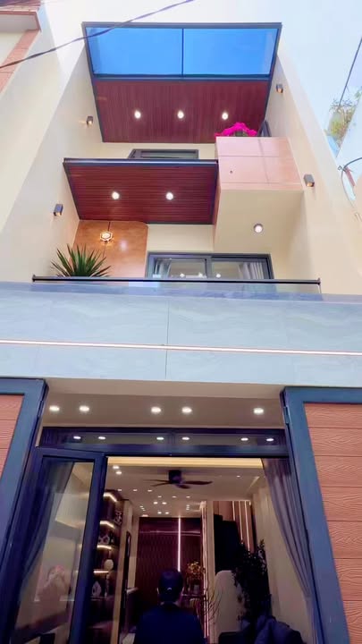 Nhà phố Gò Vấp 37m² giá 6.55 tỷ - Đối diện Cityland, sẵn sàng ở ngay!