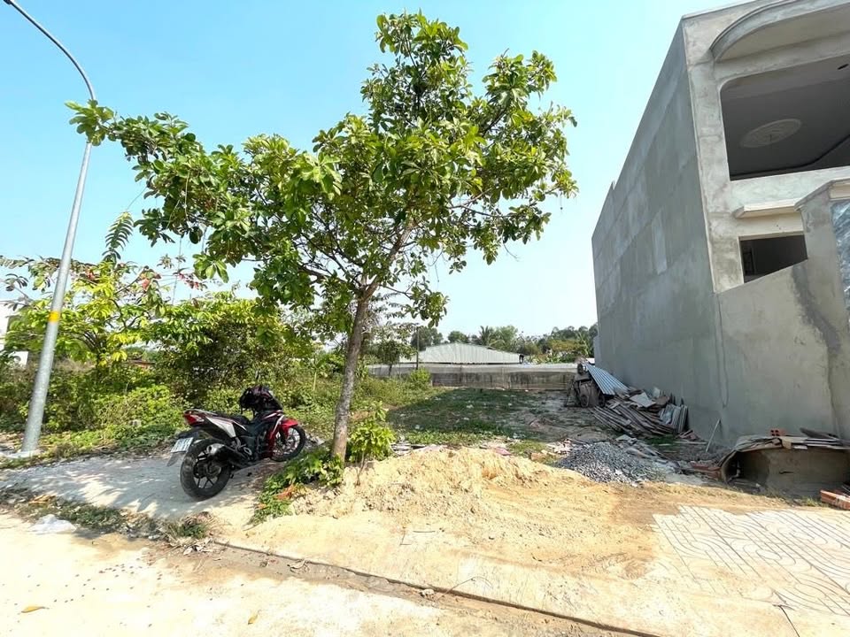 Đất thổ cư Đường 409 Củ Chi 95m² giá 2 tỷ - Xây mới ngay!