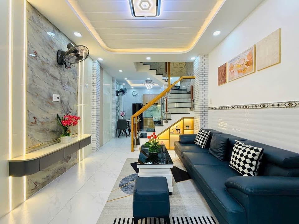 Nhà đẹp hẻm 3m đường Phan Huy Ích, Quận Gò Vấp - Giá chỉ 4 tỷ