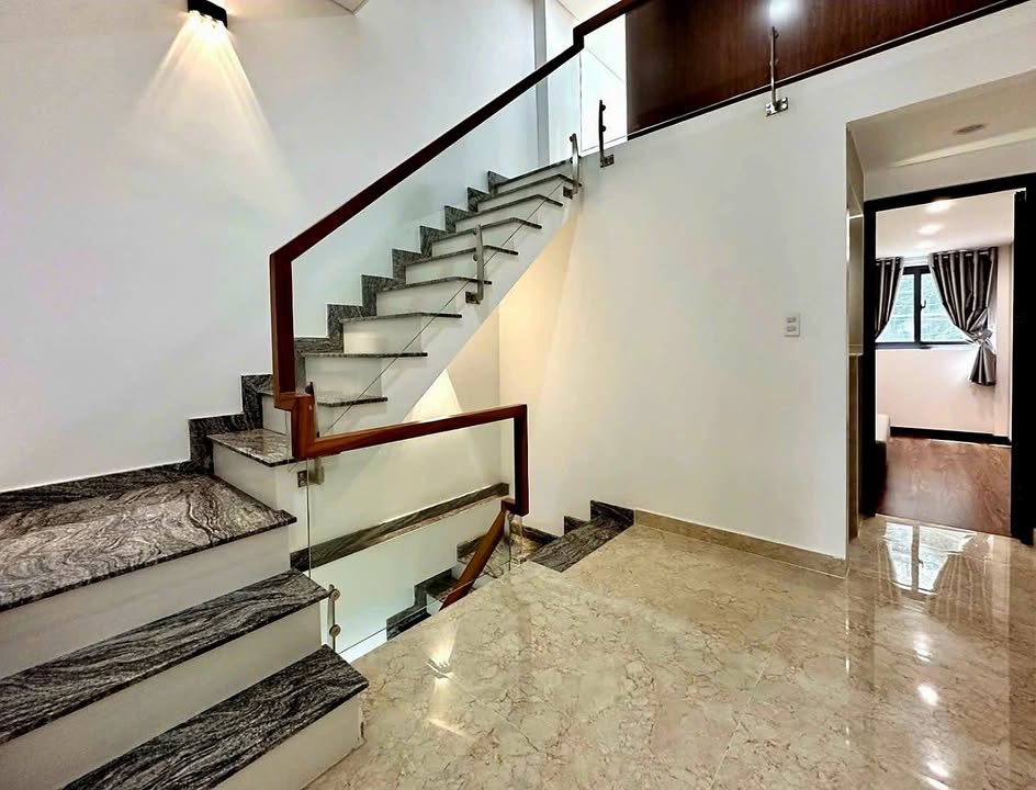 Bán nhà hẻm Xô Viết Nghệ Tĩnh, Bình Thạnh 51m² giá 8 tỷ - Đầu tư kinh doanh sinh lời!