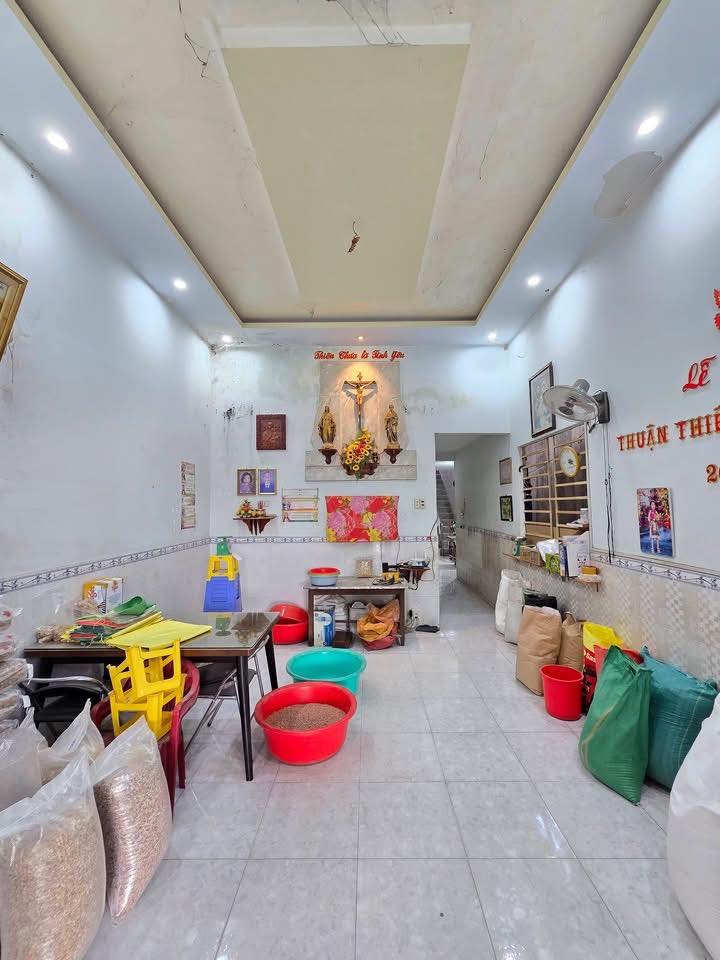 Nhà mặt tiền Phường Hố Nai 240m² giá 2.5 tỷ - Đầu tư sinh lời ngay!