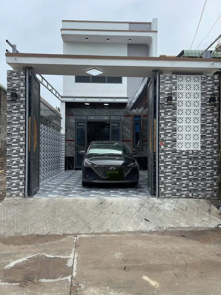 Nhà lầu lửng Trảng Dài Biên Hòa 139m² giá 2.58 tỷ - Sẵn sàng vào ở ngay!