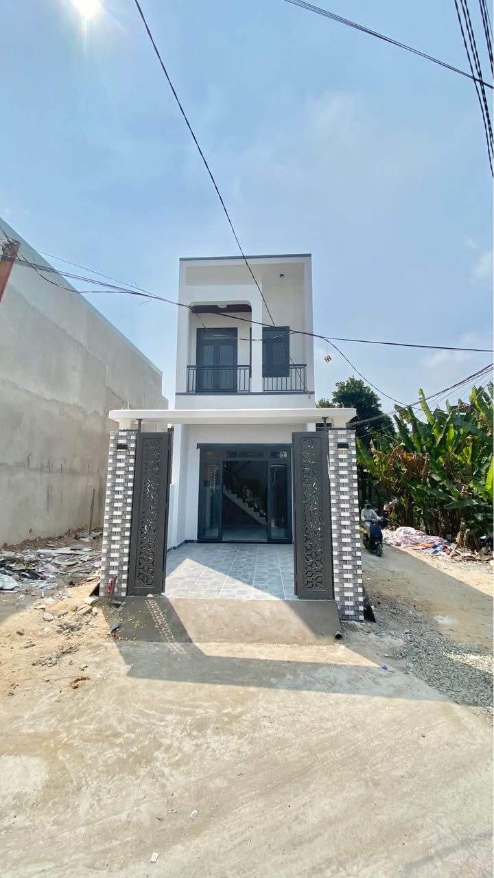 Nhà lầu mặt tiền DT 768, 768m² giá 500 triệu - Chính chủ bán gấp!