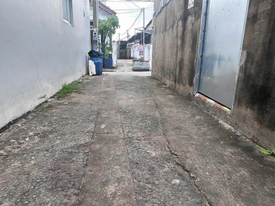 Nhà cấp 4 Phường Trấn Biên, 60m² giá 2.3 tỷ - Sổ đỏ chính chủ!