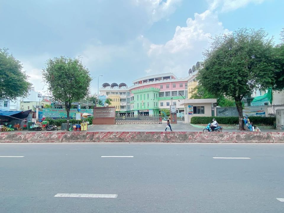 Mặt tiền kinh doanh Lê Trọng Tấn, Bình Tân 68m² giá 15 tỷ - Dòng tiền 22 triệu/tháng