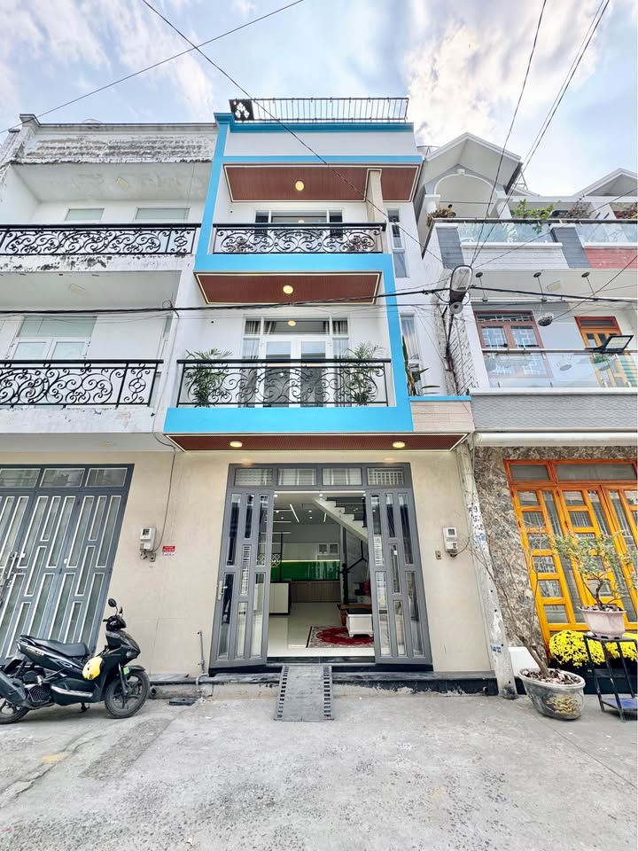 Nhà 2 Lầu Thạnh Lộc 47, Quận 12 - Chỉ 4.86 tỷ - Bán Nhanh!