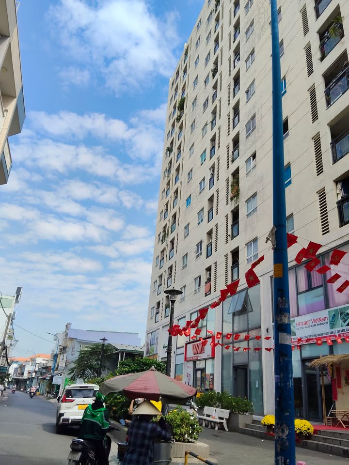 Căn hộ CC Golden Phan Huy Ích 65m² - 2PN - 3.4 Tỷ