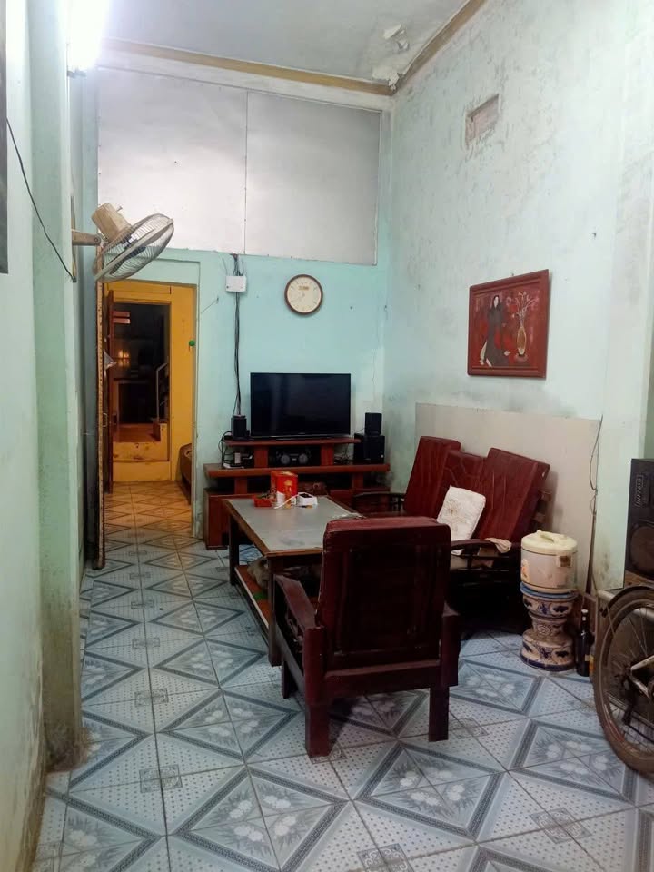 Lô đất 97m² đường Lê Lai, TP. Thanh Hóa giá 3.35 tỷ - Tặng nhà 2 tầng