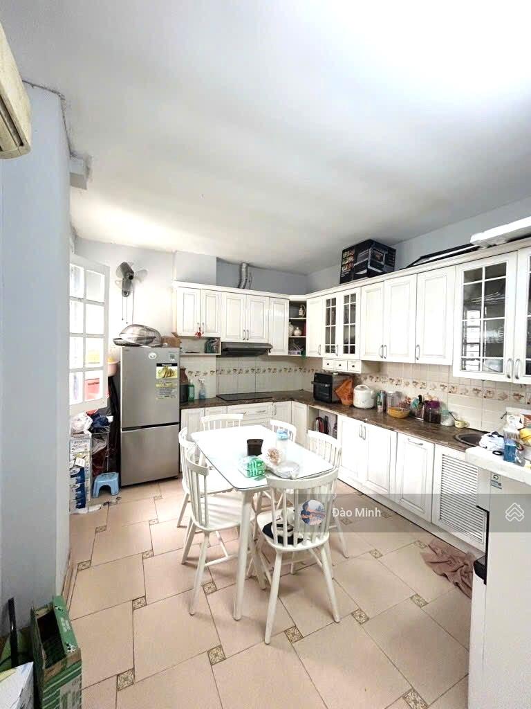 Căn hộ 98m² - Trung Hòa Nhân Chính tầng 9 view đẹp - Sẵn sàng vào ở!