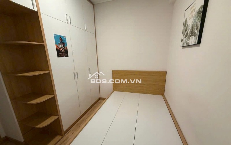 Chung cư 10A Trần Nhật Duật, Tân Định, Quận 1: 61m², 2 phòng ngủ, nội thất đầy đủ, giá 11.5 triệu