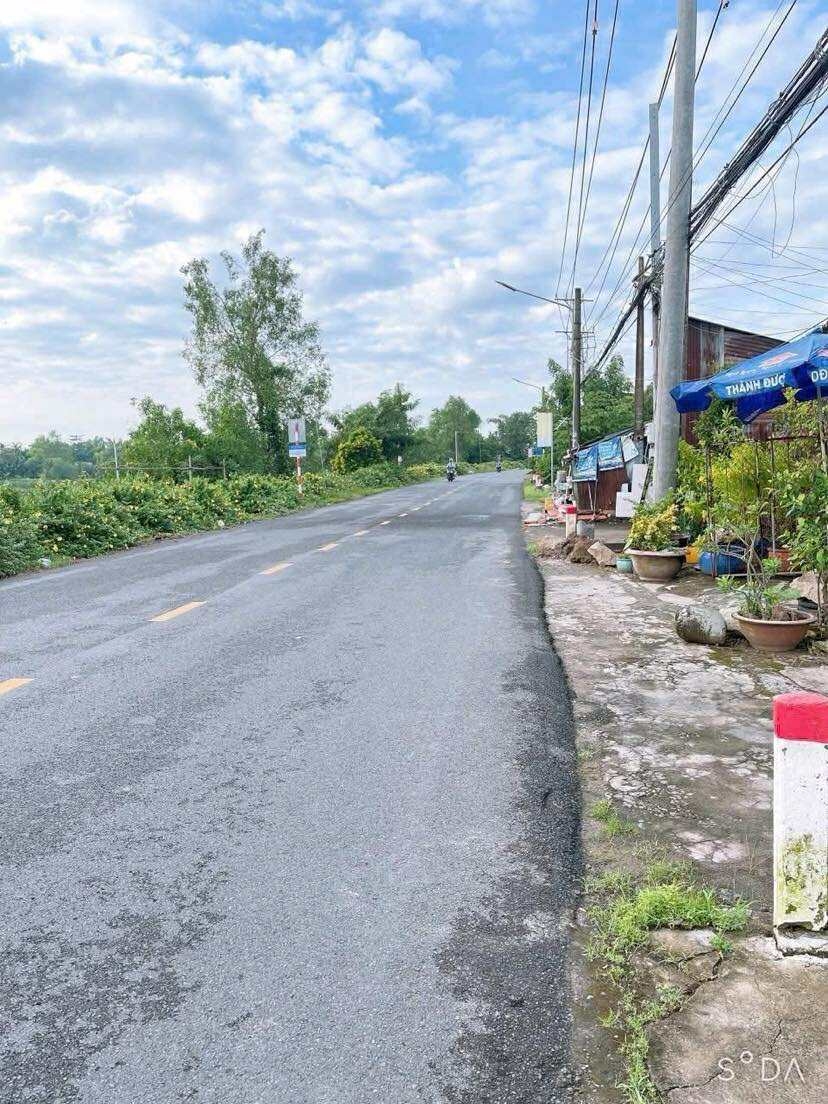 Nhà mặt tiền lộ Vòng Cung, Mỹ Khánh, 170m² giá chỉ 2.5 tỷ - Đầu tư sinh lời!