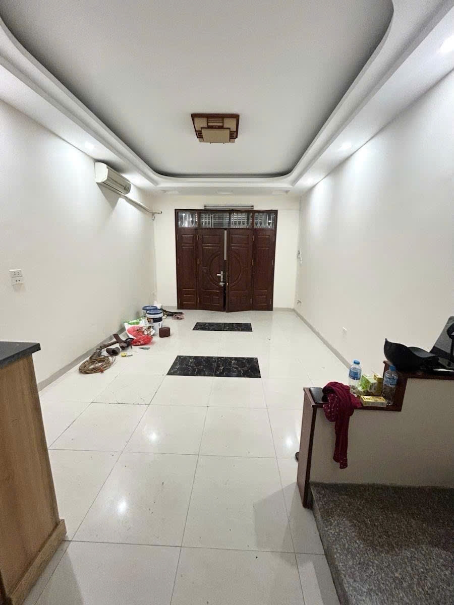 Bán nhà 35m² x 5 tầng tại Văn Hương, Đống Đa - Giao dịch an toàn, thông tin thật!