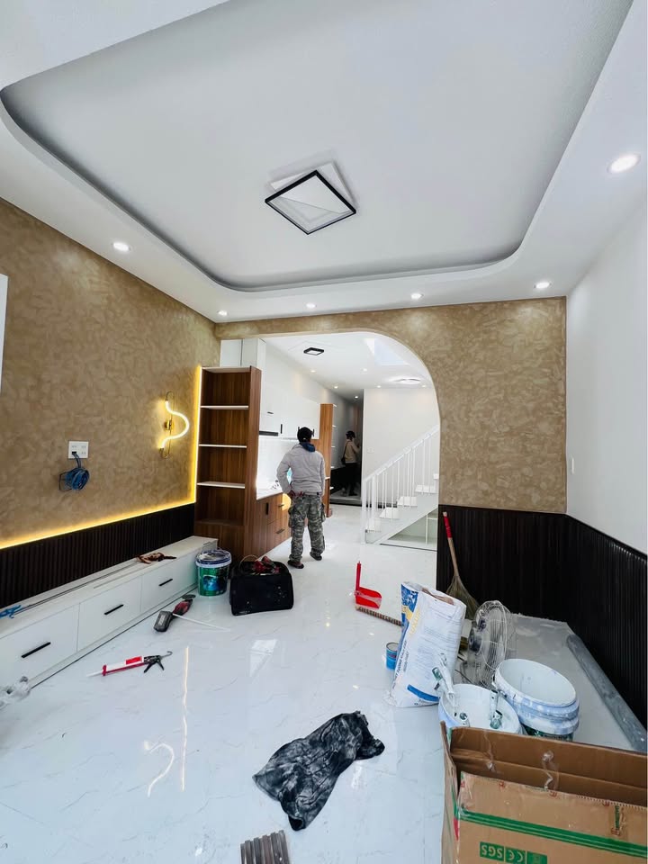 Nhà phố tại Đường Hùng Vương, Phường 9, Đà Lạt - 63m² giá 4.1 tỷ - Chính chủ thương lượng