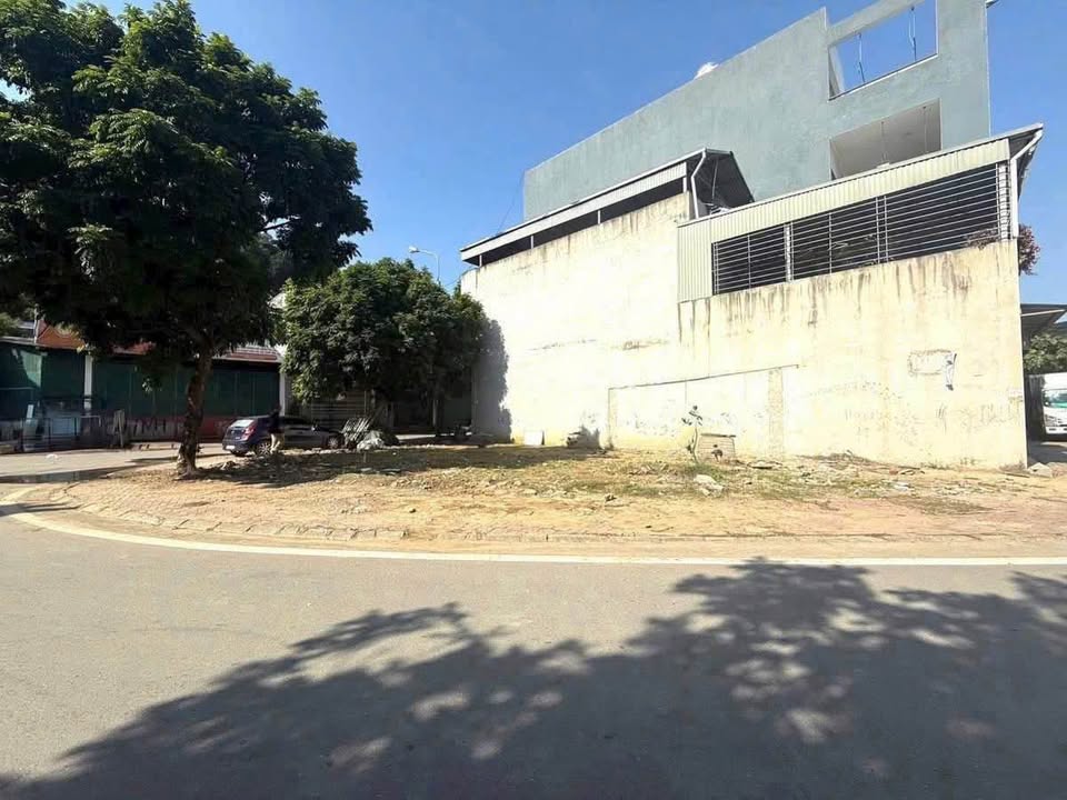 Đất 3 mặt tiền Phường Cốc Lếu 146m² giá 3.399 tỷ - Vị trí kinh doanh đắc địa!