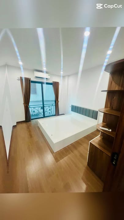 Căn hộ Kim Chung 35m² giá 5 tỷ - Lô góc, đầy đủ nội thất
