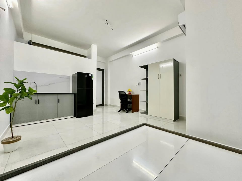 Phòng cho thuê tại Đường Lê Thúc Hoạch, Quận Tân Phú - Giá chỉ 4xxxx, full nội thất!