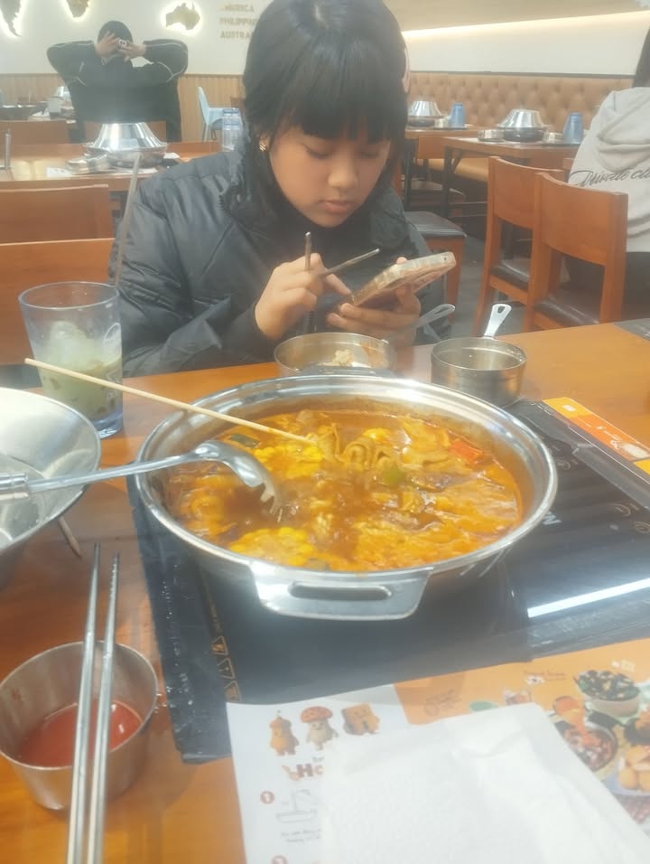 Căn hộ A 15 khu tập thể công an tỉnh Hòa Bình 58m² giá 265 triệu - Chỉ việc vào ở ngay!