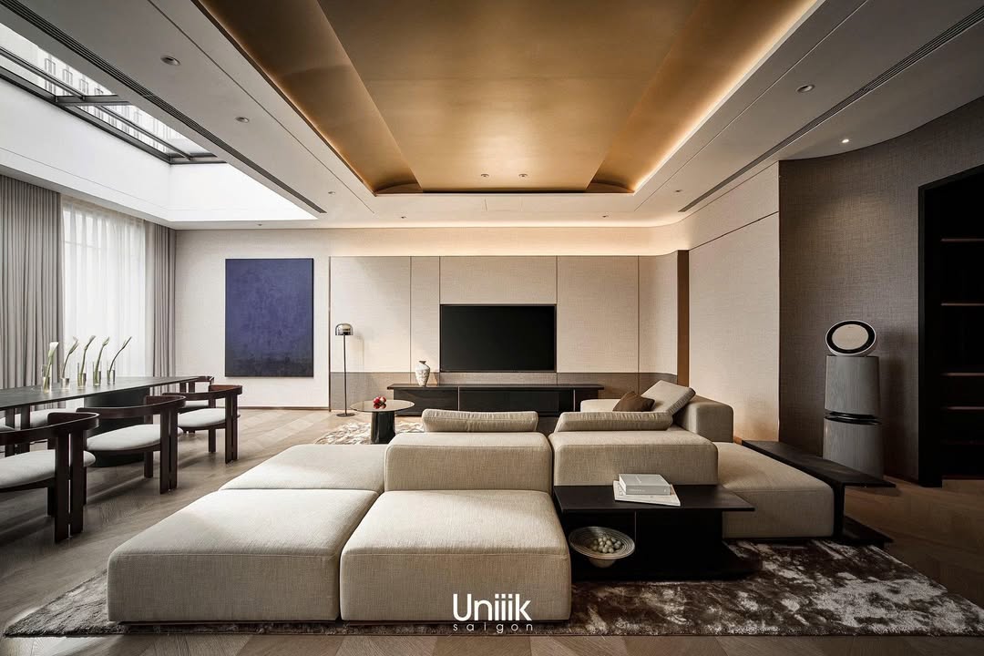 Nhà mặt tiền phố Huế, Quận Hai Bà Trưng, 296m² - Đầu tư sinh lời bậc nhất!