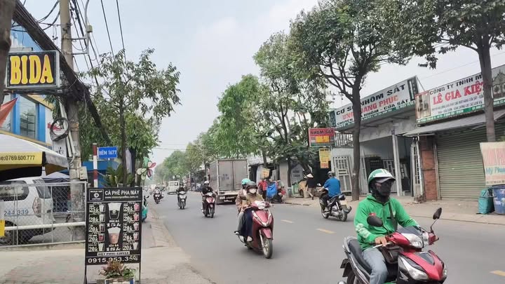 FrontHouse Tỉnh Lộ 10, Quận Bình Tân 108m² giá 10 tỷ - Đầu tư sinh lời ngay!