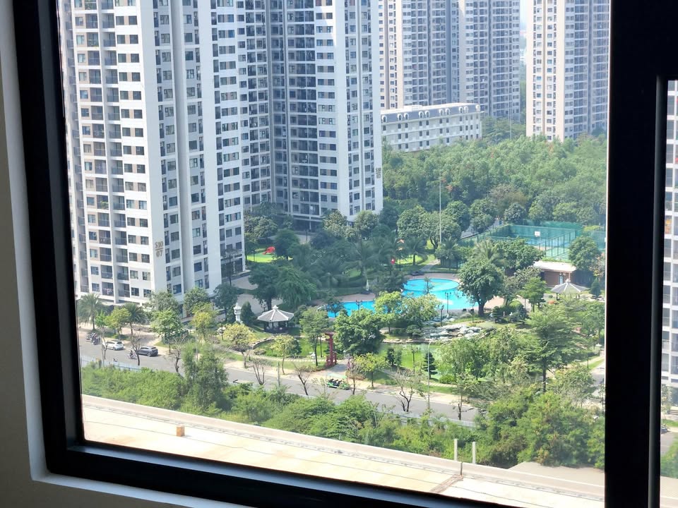 Căn hộ Vinhomes Grand Park Thủ Đức 82m² giá 4.5 tỷ - View Vành Đai tuyệt đẹp!