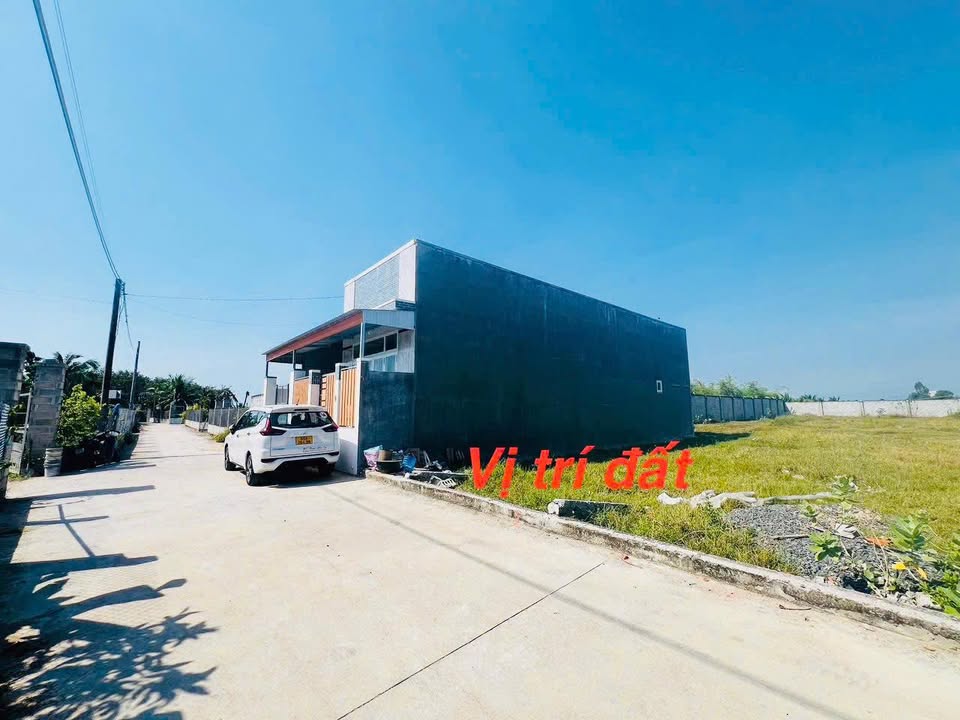 Đất thổ cư 100m² Phan Thiết giá 750 triệu - Đầu tư sinh lời ngay!