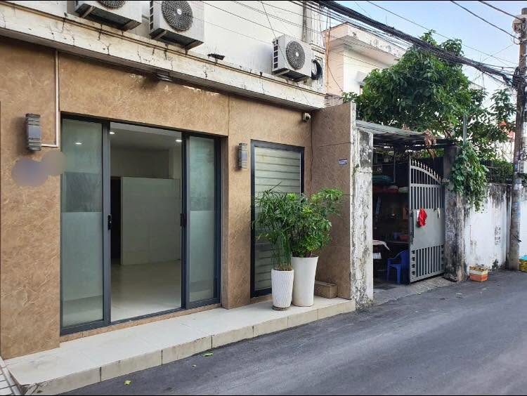 Mặt Tiền Lê Văn Việt - Q9: Kiot 30m² Kinh Doanh/Ở, Giảm 1/2 Giá Thuê Tháng Đầu!