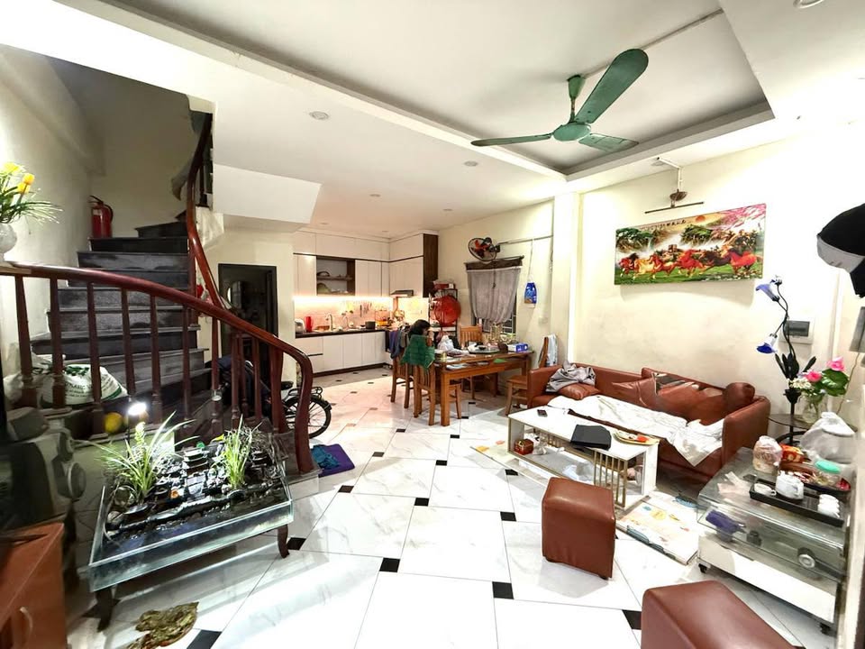 Nhà đẹp 35m² tại La Phù, Hoài Đức - Sẵn sàng giao dịch, giá 4 tỷ!