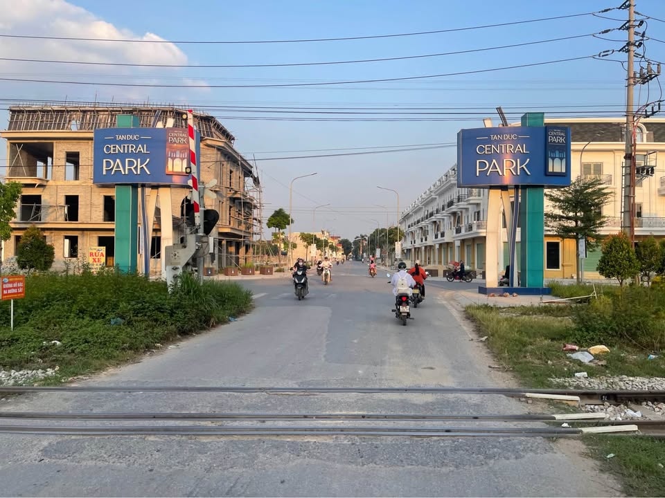 Đất nền Tấn Đức Central Park, Phổ Yên 100m² giá 2.7 tỷ - Vị trí đắc địa, đầu tư sinh lời!